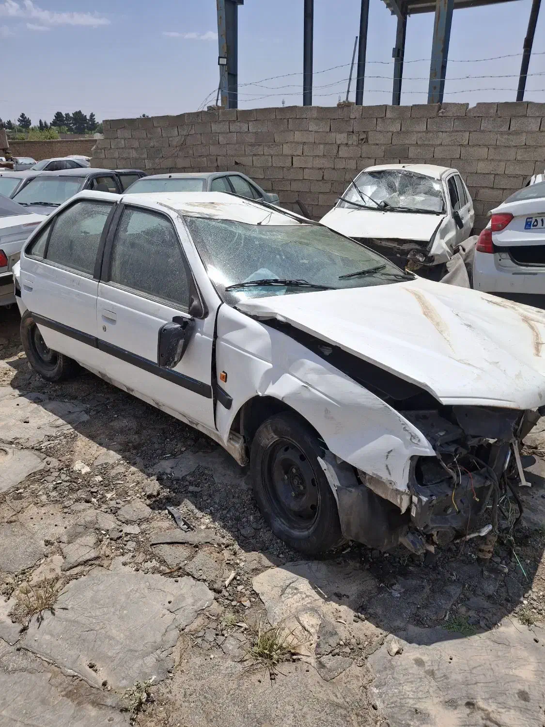 ماشین تصادفی 93|خودرو سواری و وانت|اقبالیه, |دیوار