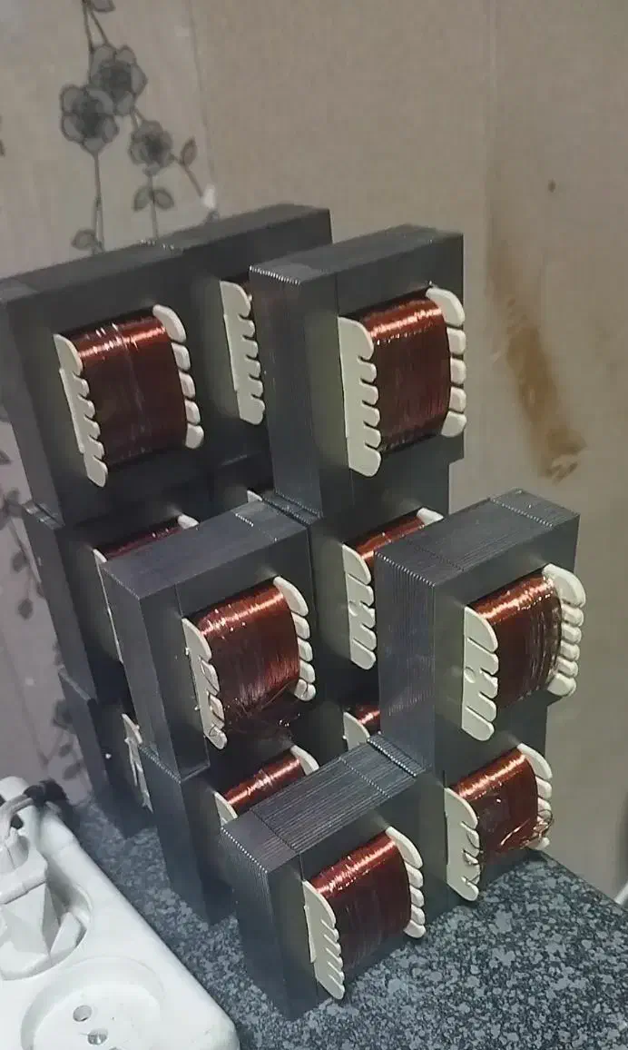 ترانس بخاری ژاپنی و چرخ خیاطی|بخاری، هیتر، شومینه|گلبهار, شهر جدید گلبهار|دیوار