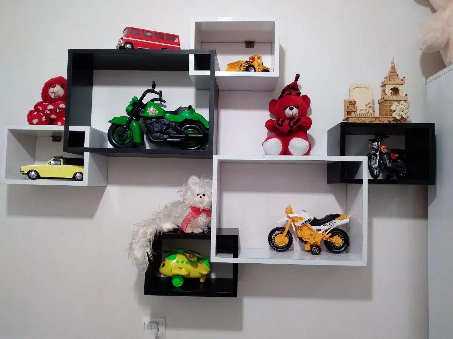 دوعدد شلف دیواری|کتابخانه، شلف، قفسه‌های دیواری|نسیم‌شهر, |دیوار