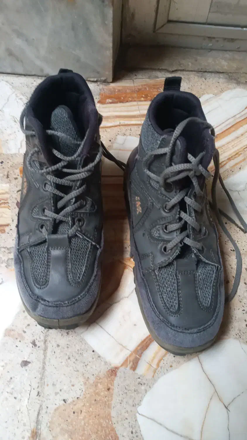 کفش نیم پوت پسرانه سایز ۳۲|کیف، کفش، کمربند|گرگان, |دیوار