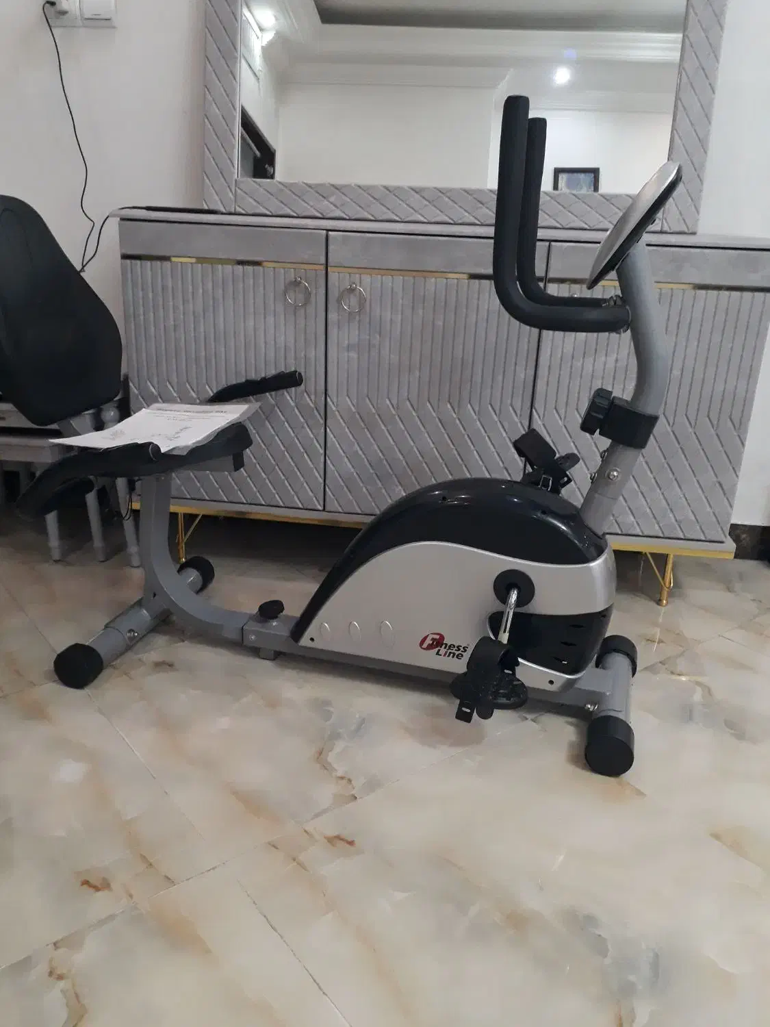 دوچرخه ثابت مبله نشسته ورزشی درحد اکبند|تجهیزات ورزشی|ری, دیلمان|دیوار