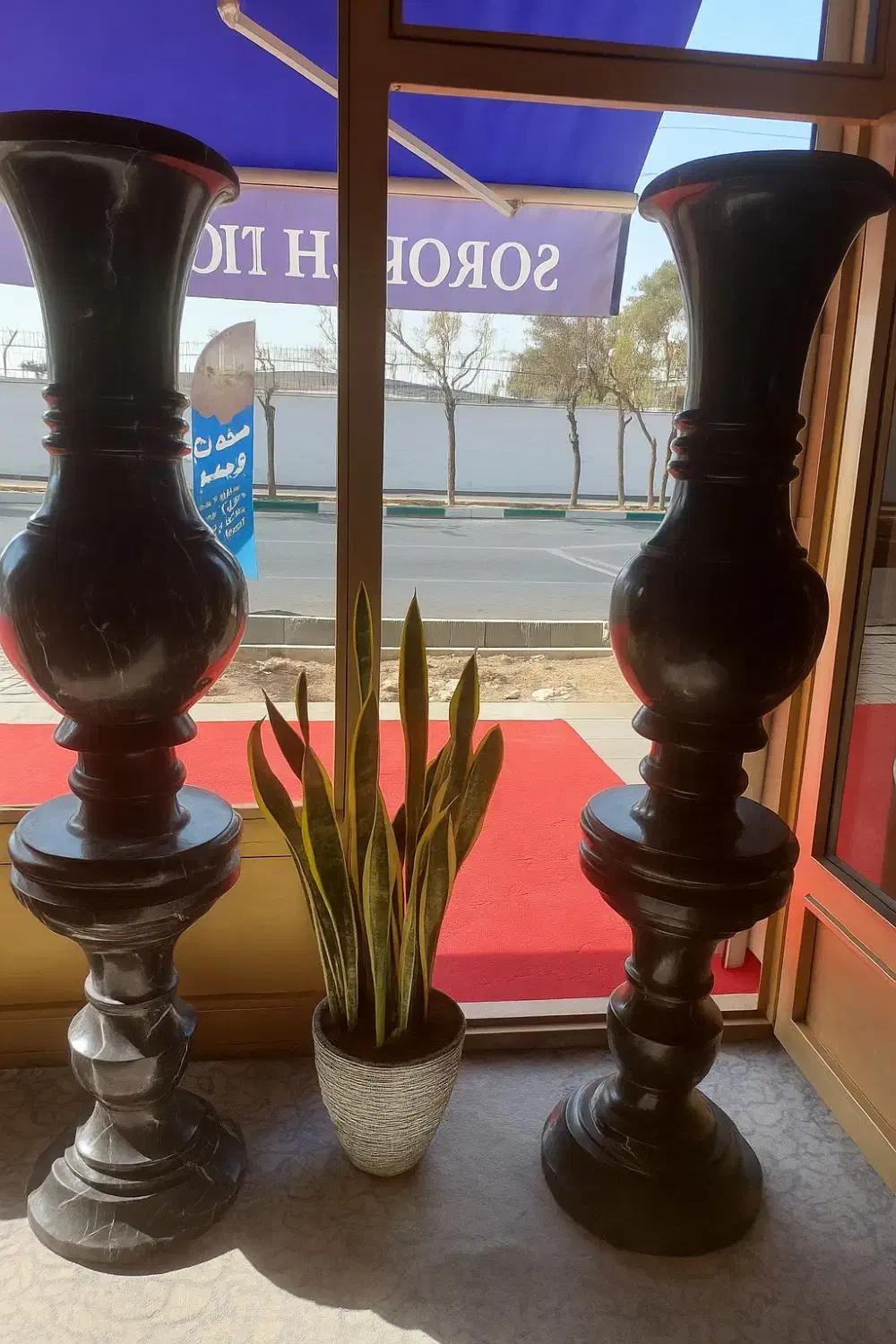 انواع گلدان سنگی مرمر و مرمریت|مجسمه، تندیس، ماکت|باقرشهر, |دیوار