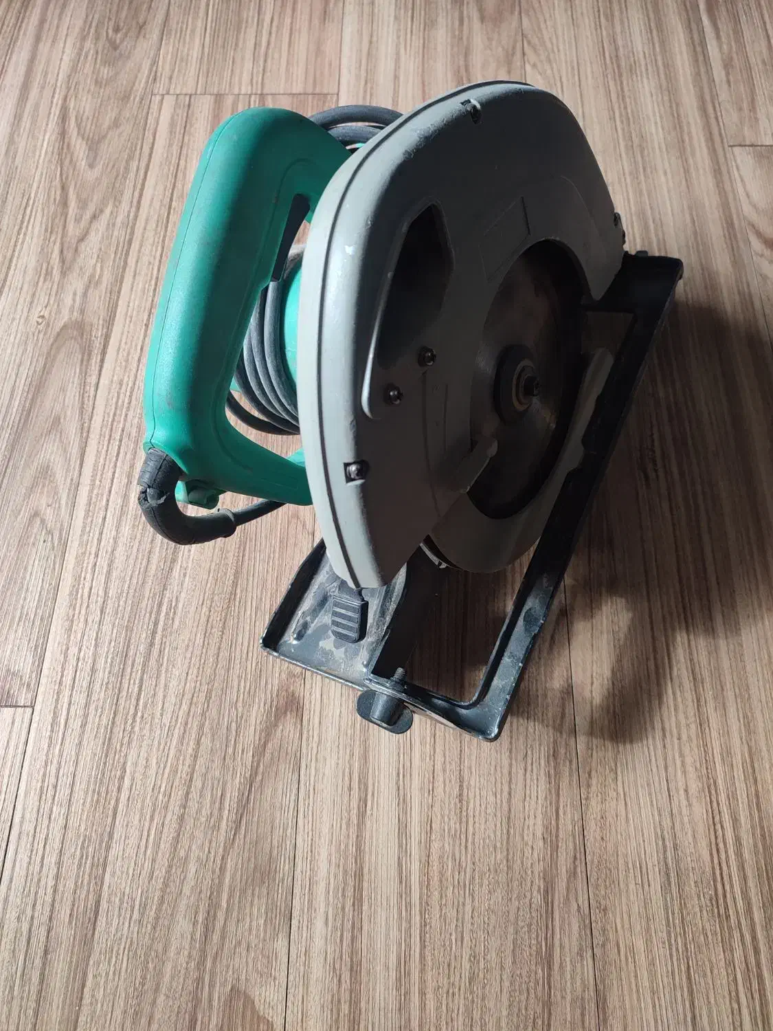 تعدادی ابزار ام دی اف|ابزارآلات|کرمان, |دیوار