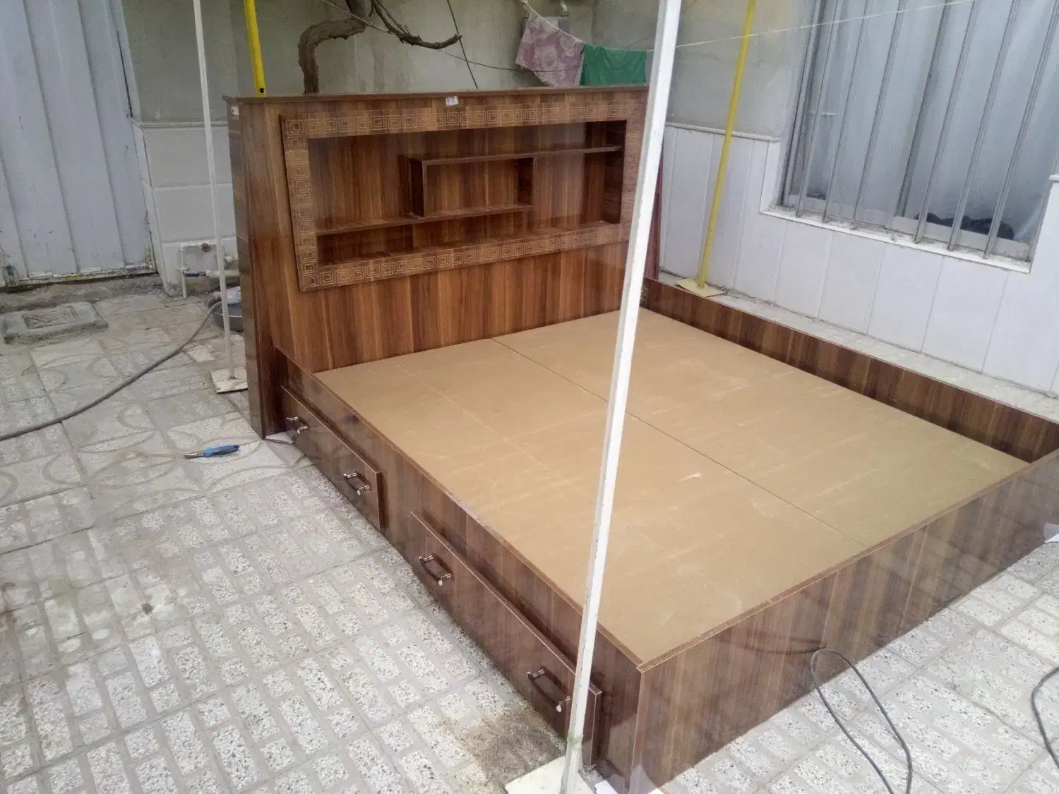 تخت خواب دونفره|تخت و سرویس خواب|نیشابور, ۲۲ بهمن|دیوار