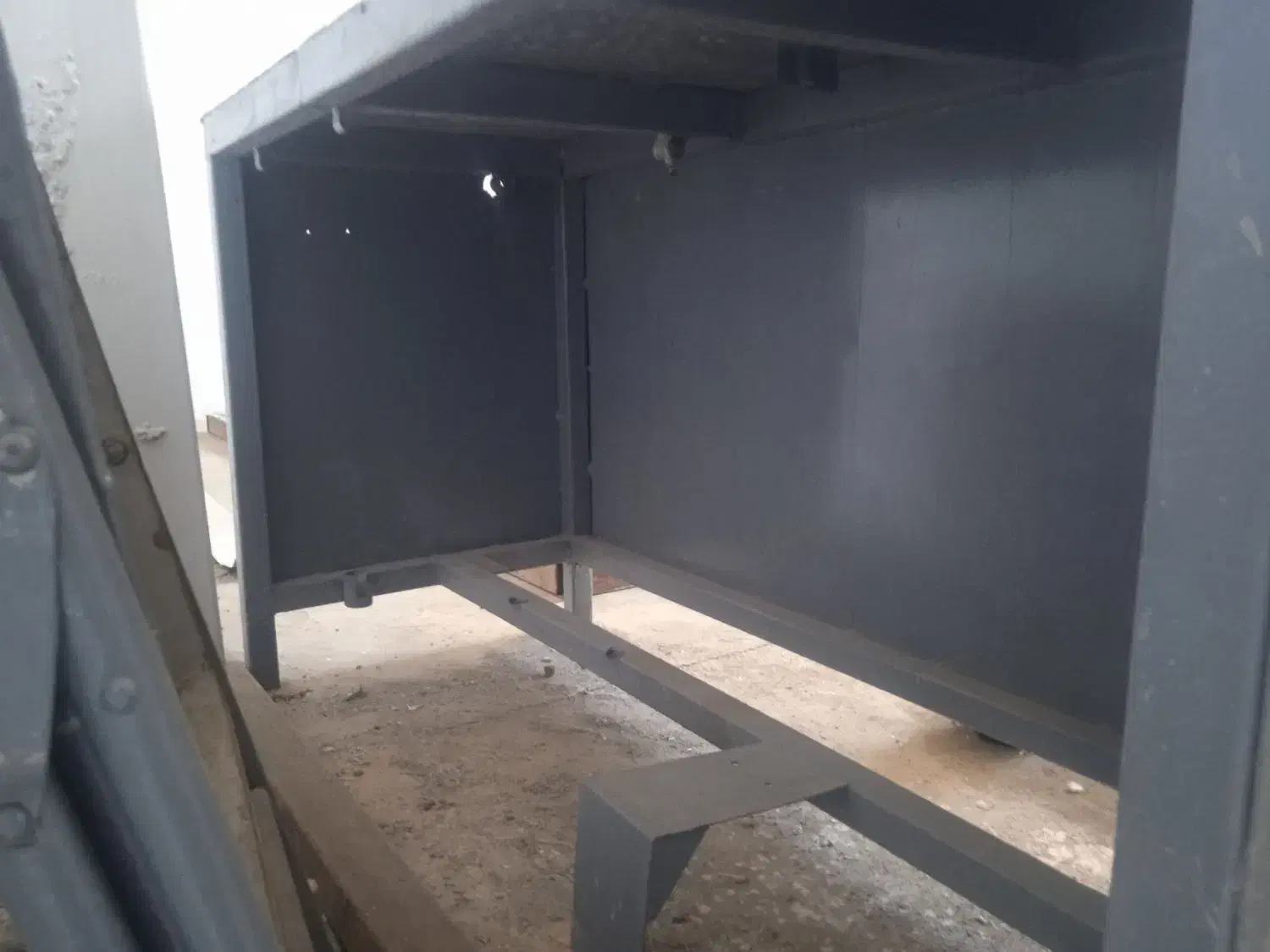 میز کار آهنی|دفتر کار|بروجرد, |دیوار