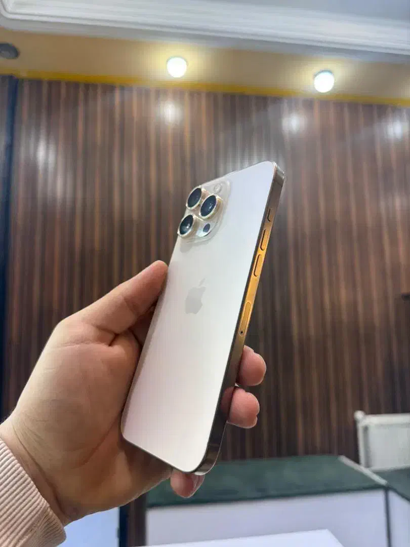 iPhone 16 Pro Max|موبایل|ارومیه, |دیوار