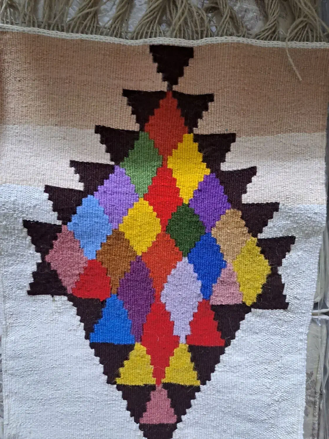 گلیم دستباف و کیف رافیا (هدیه روز مادر)|گلیم، جاجیم، گبه|مشهد, بهمن|دیوار