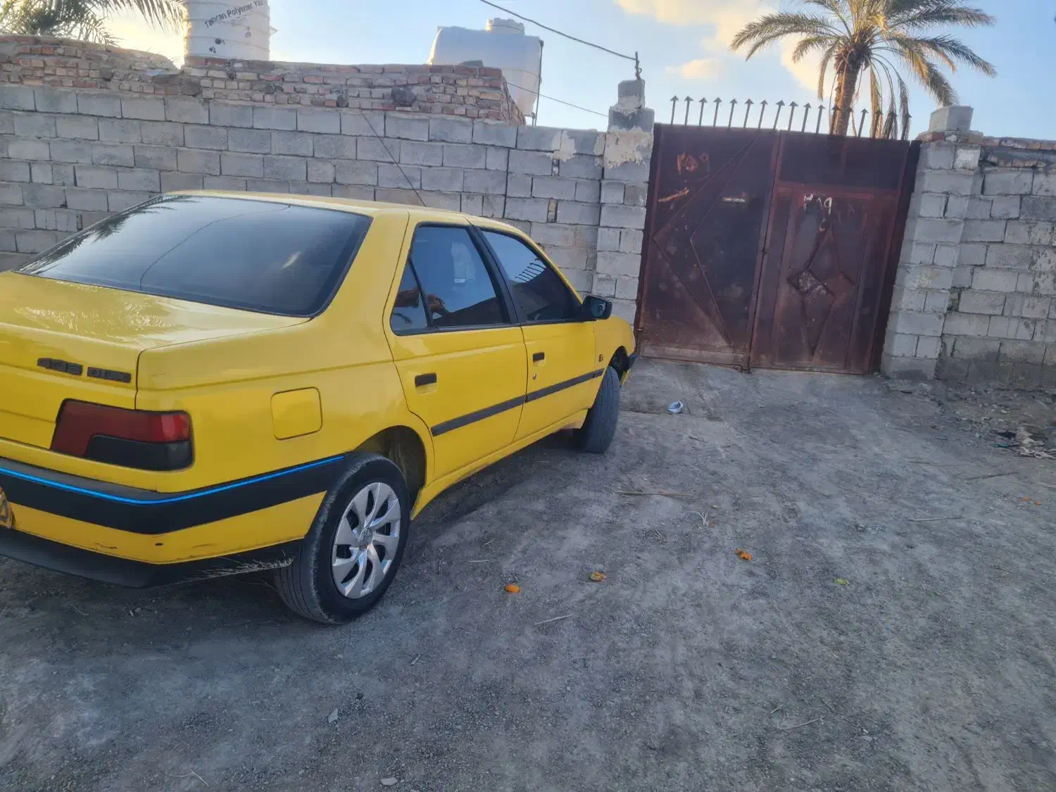 تاکسی ۹۸فروشی|خودرو سواری و وانت|سراوان, |دیوار