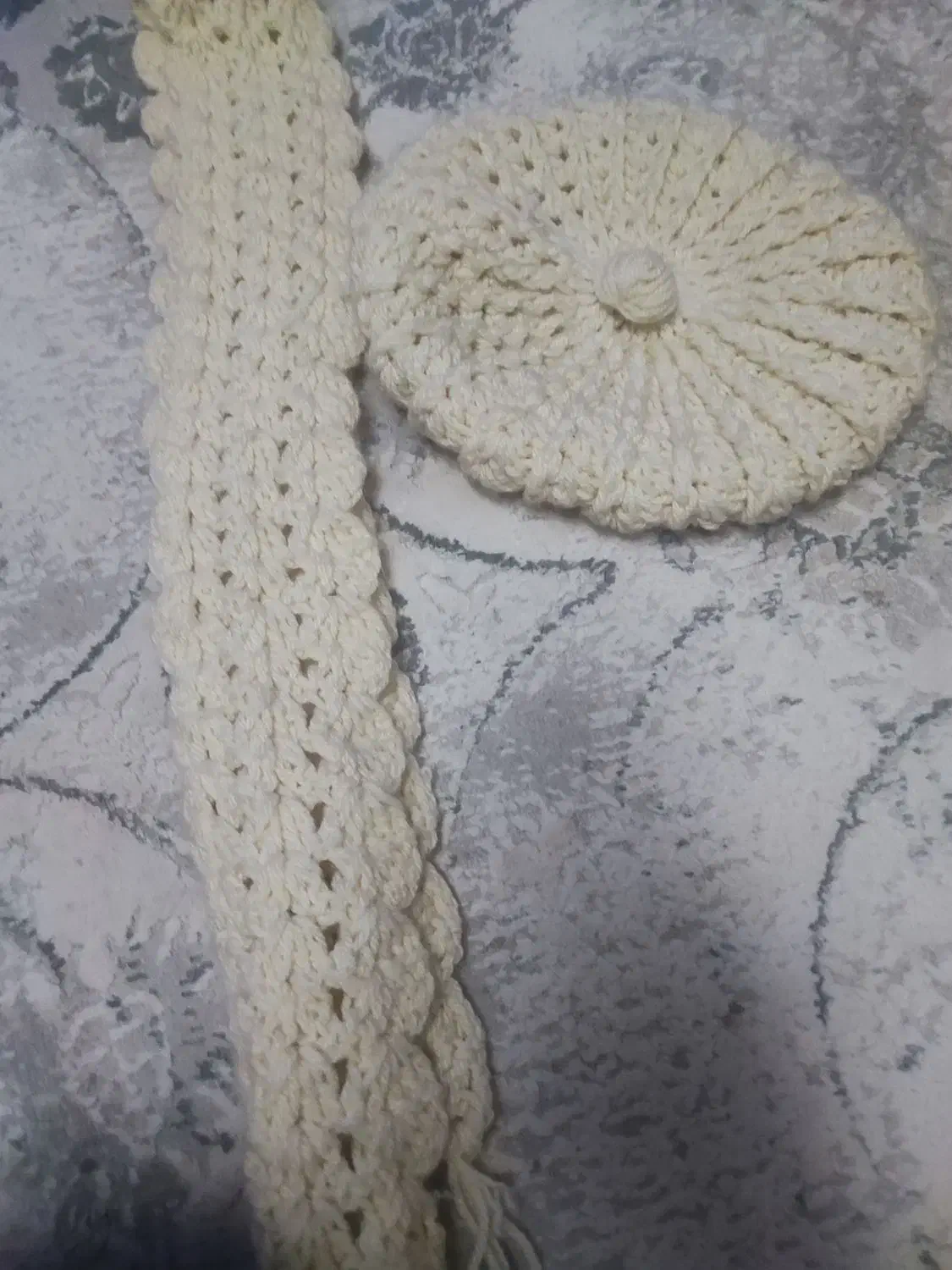 ست کلاه شال کرمی نونو بفروش میرسد|لباس|سنندج, |دیوار