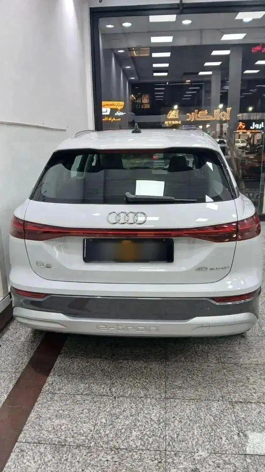 آئودی Q5 تیپ ۳ درحد صفر|خودرو سواری و وانت|تهران, عباسآباد|دیوار