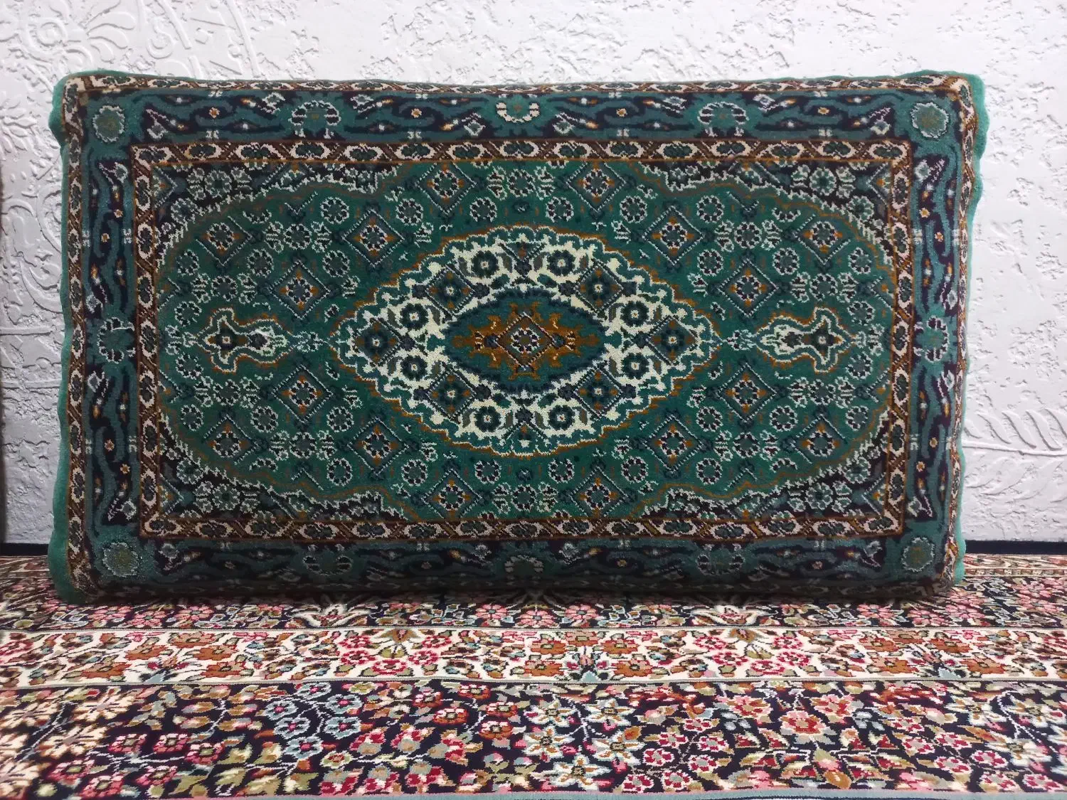 یه دست پشتی سالم|پشتی|سنندج, |دیوار