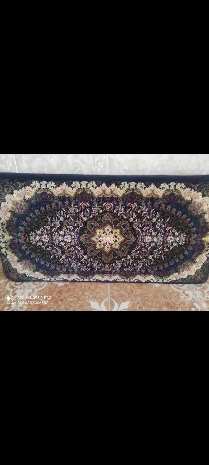 در پی وی|فرش|بانه, |دیوار