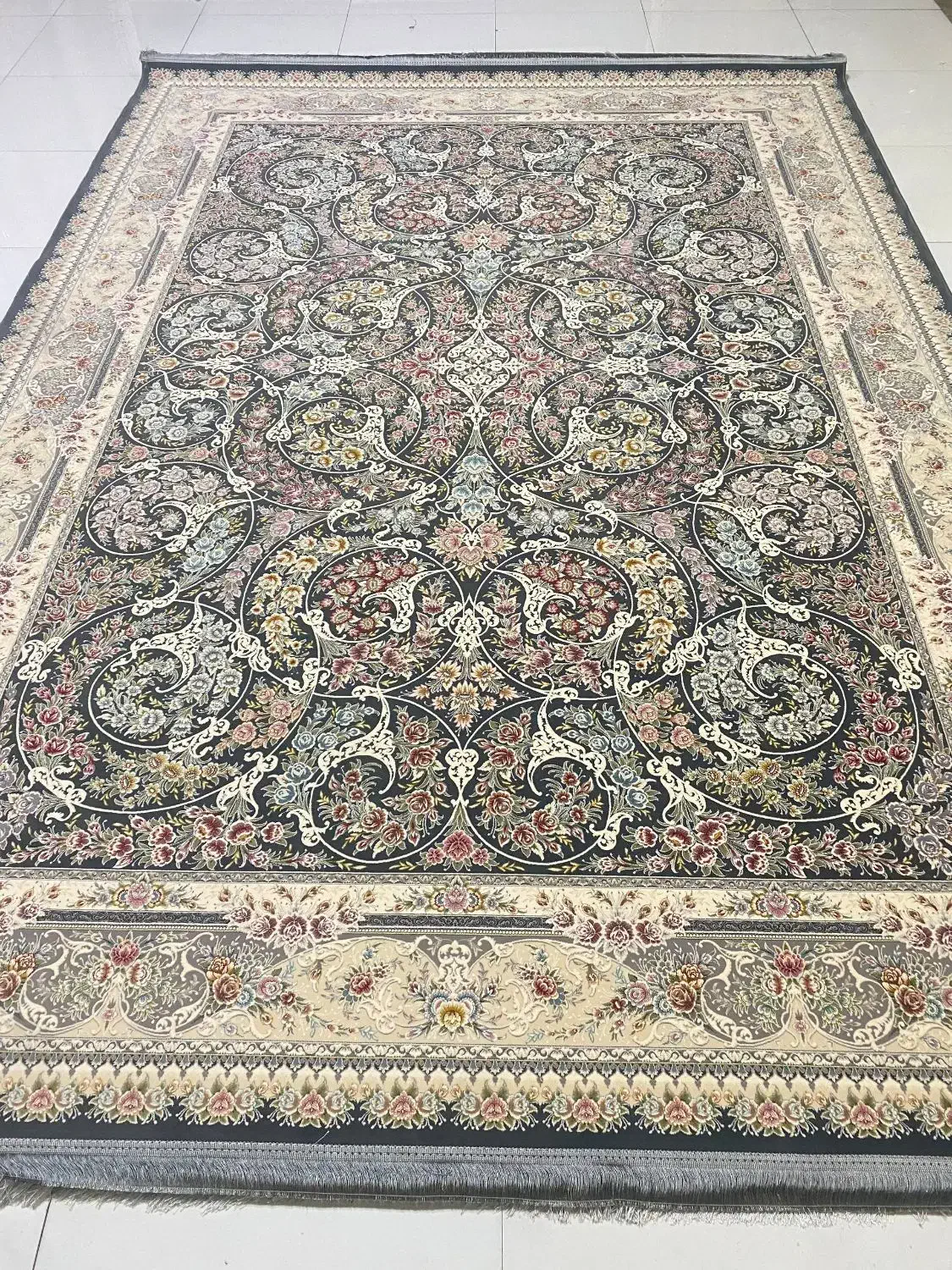 تخفیف فرش ۹ متری ۱۲۰۰ شانه، ارسال ۳ روزه|فرش|کرمانشاه, |دیوار