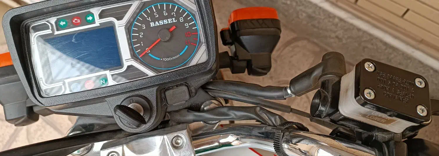 موتور|موتورسیکلت|سراب, |دیوار