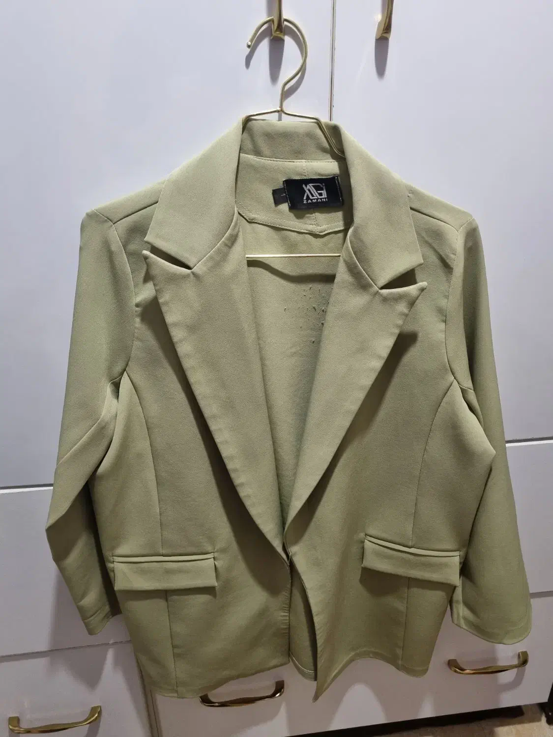 لباس|لباس|مهاجران, |دیوار