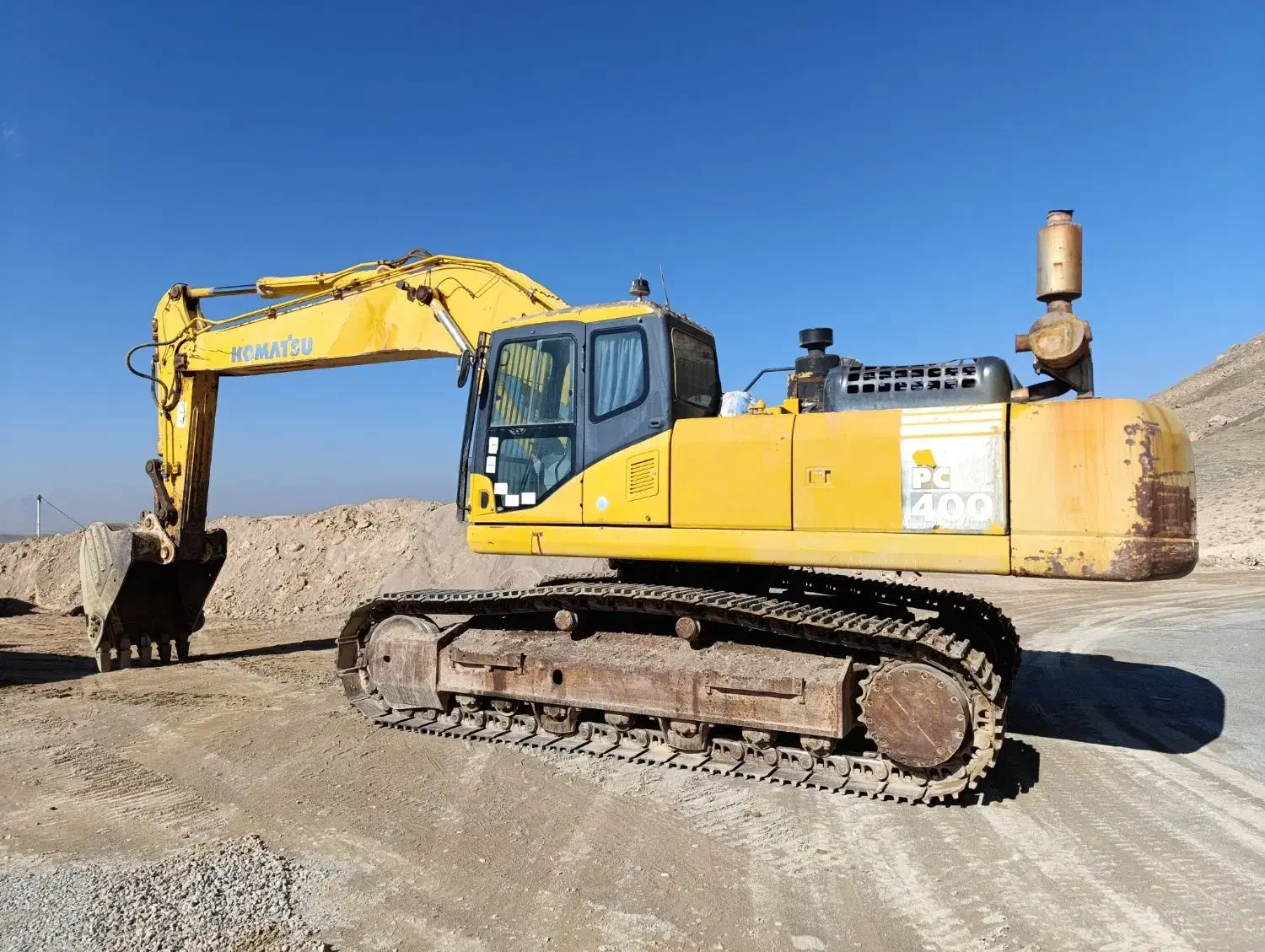 بیل 400|خودرو سنگین|باغ بهادران, |دیوار