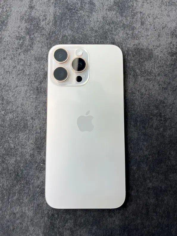 ایفون۱۶پرومکس ۲۵۶ zaa|موبایل|کرمانشاه, |دیوار