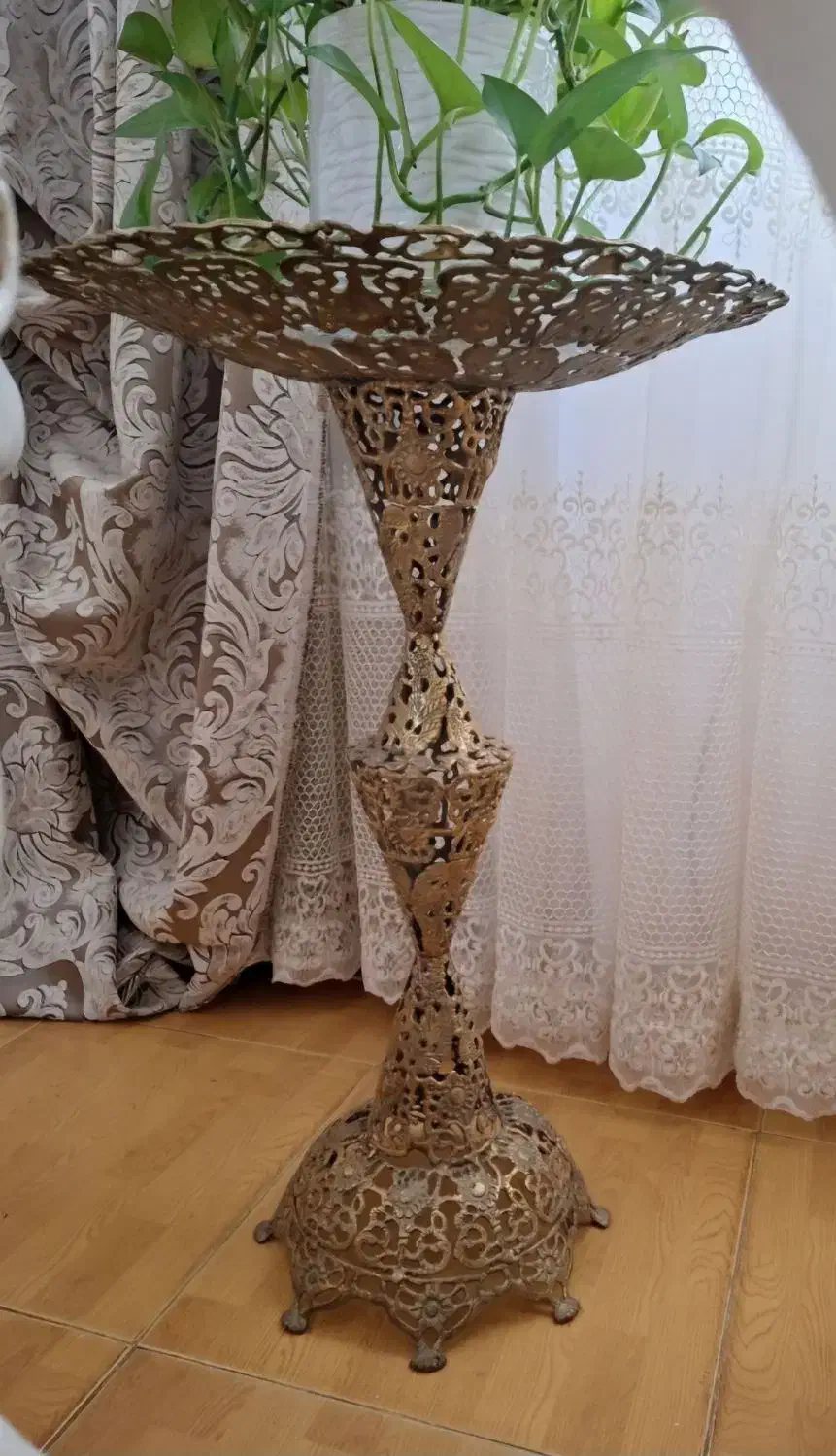 جا میوه ای کنار سالنی|ظروف سرو و پذیرایی|بروجرد, |دیوار