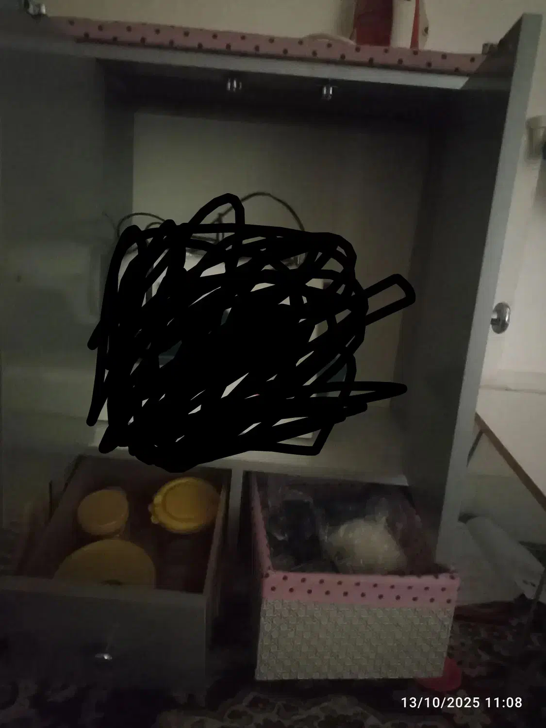 زیر اتو و جا چرخ خیاطی|اتو و لوازم اتو|لردگان, |دیوار