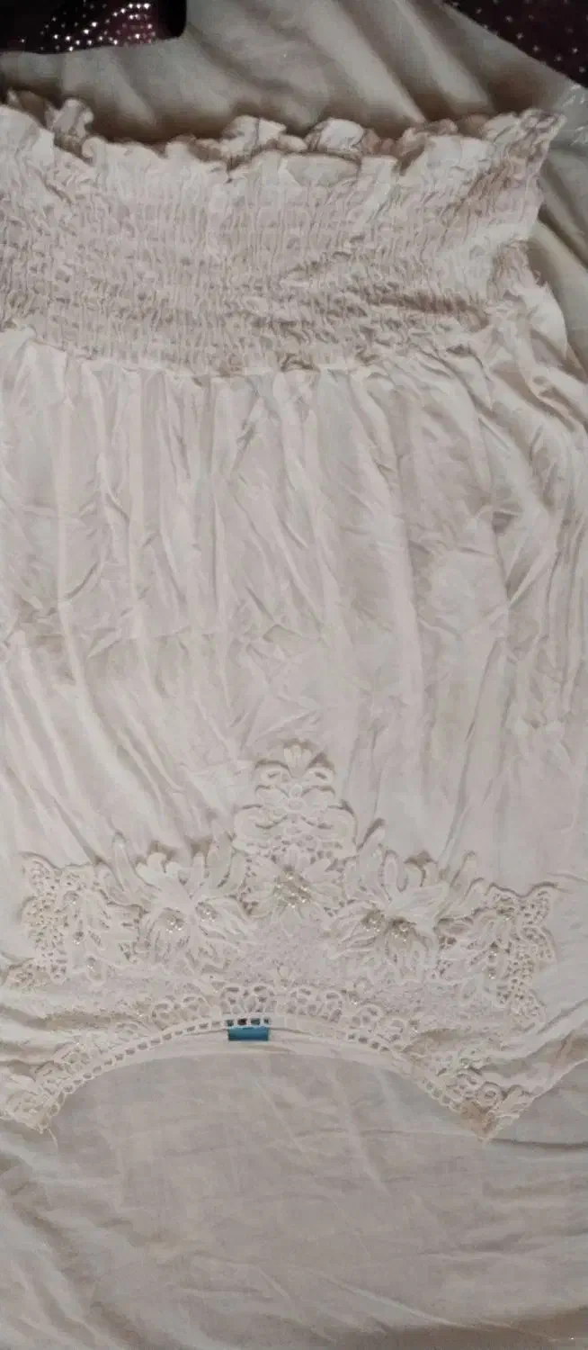 تعدادی لباس|لباس|شهریار, رزکان|دیوار