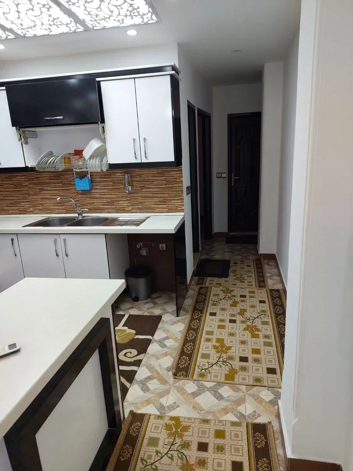 اجاره روزانه/ماهانه آپارتمان در کوی طالقانی|اجارهٔ کوتاه‌مدت آپارتمان و سوئیت|رشت, کوی طالقانی|دیوار