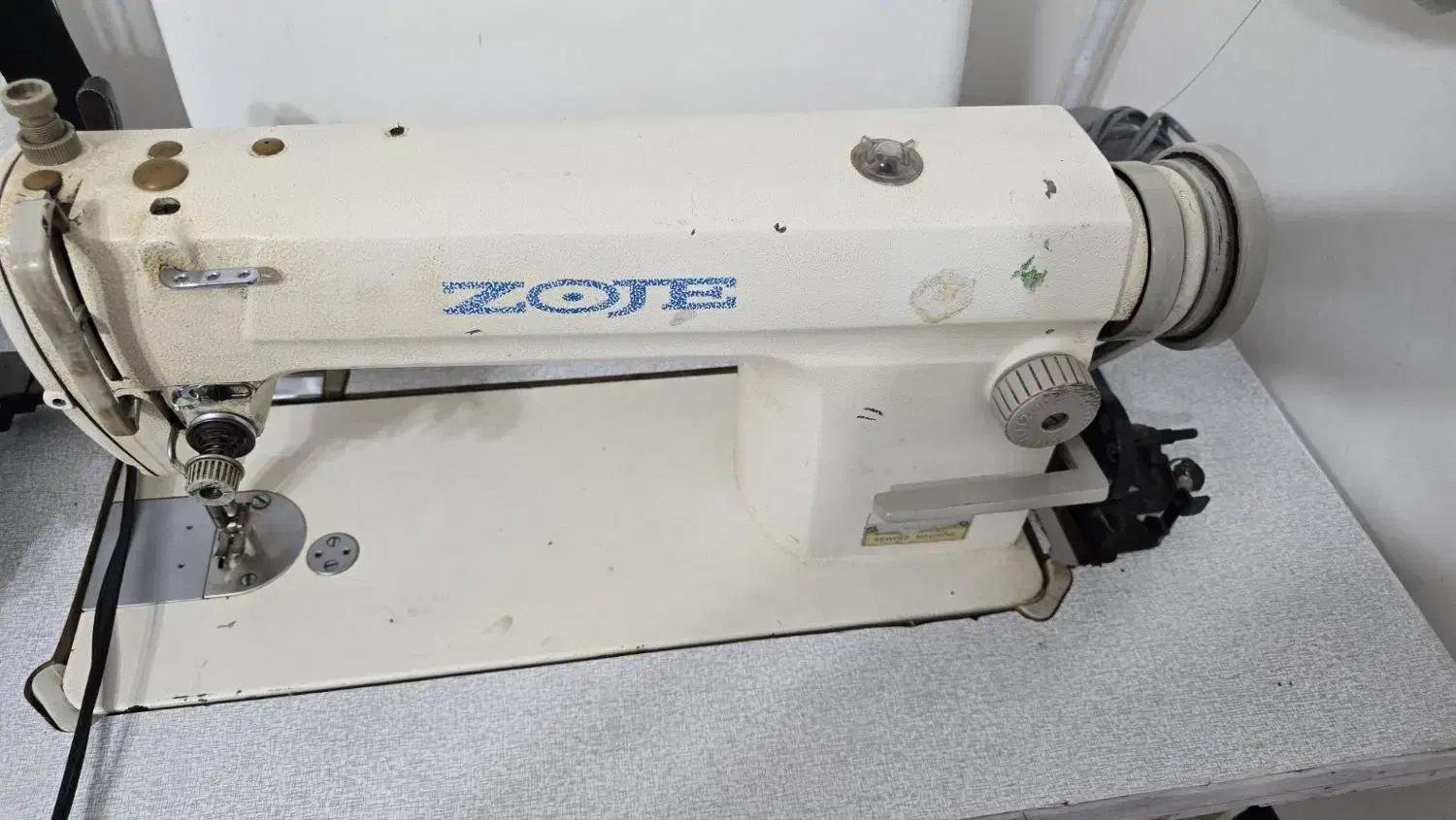 چرخ راسته دوز زوج|چرخ خیاطی و ریسندگی|قائن, |دیوار