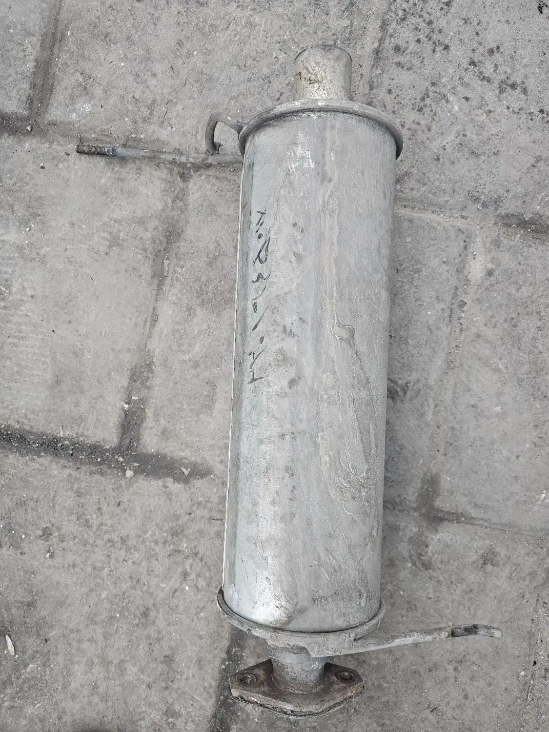 منبع اگزوز ۱۰۶|قطعات یدکی و لوازم جانبی|ارومیه, |دیوار