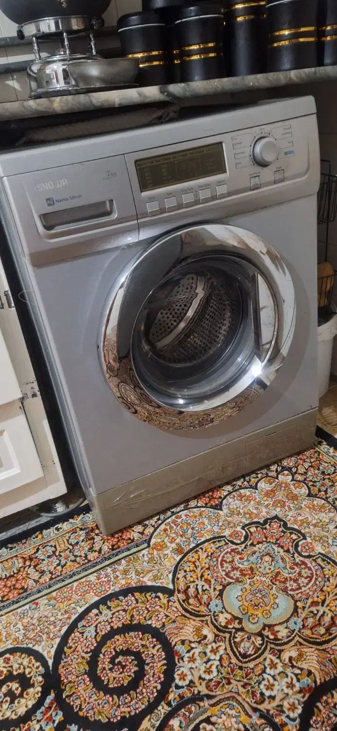 ماشین لباسشویی|ماشین لباسشویی و خشک‌کن لباس|خرم‌آباد, |دیوار
