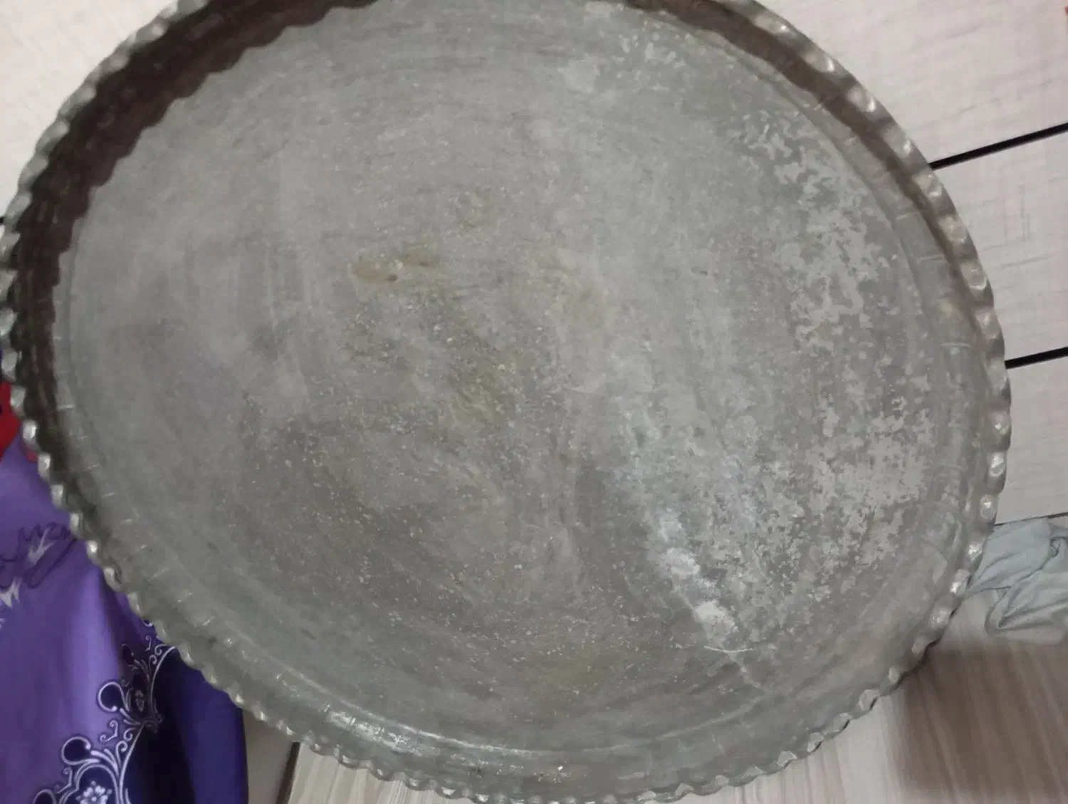 مجمع آنتیک مسی|کلکسیون اشیاء عتیقه|ری, اقدسیه|دیوار