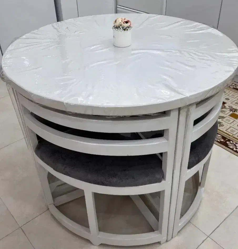 میز ناهار خوری 4نفره|میز و صندلی غذاخوری|رشت, دباغیان|دیوار