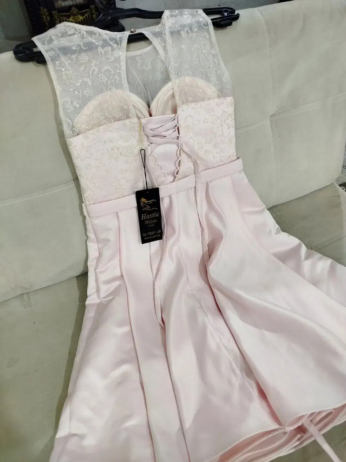 عروسکی صورتی نو|لباس|یزد, |دیوار