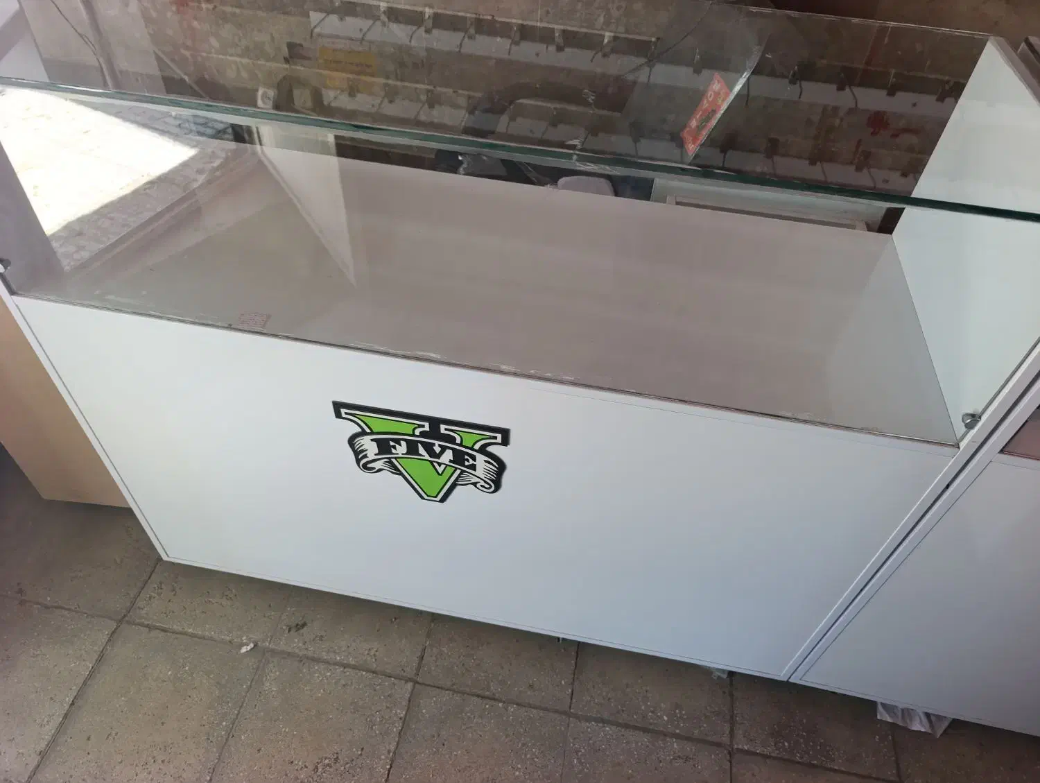 ویترین مغازه|فروشگاه و مغازه|هرسین, |دیوار