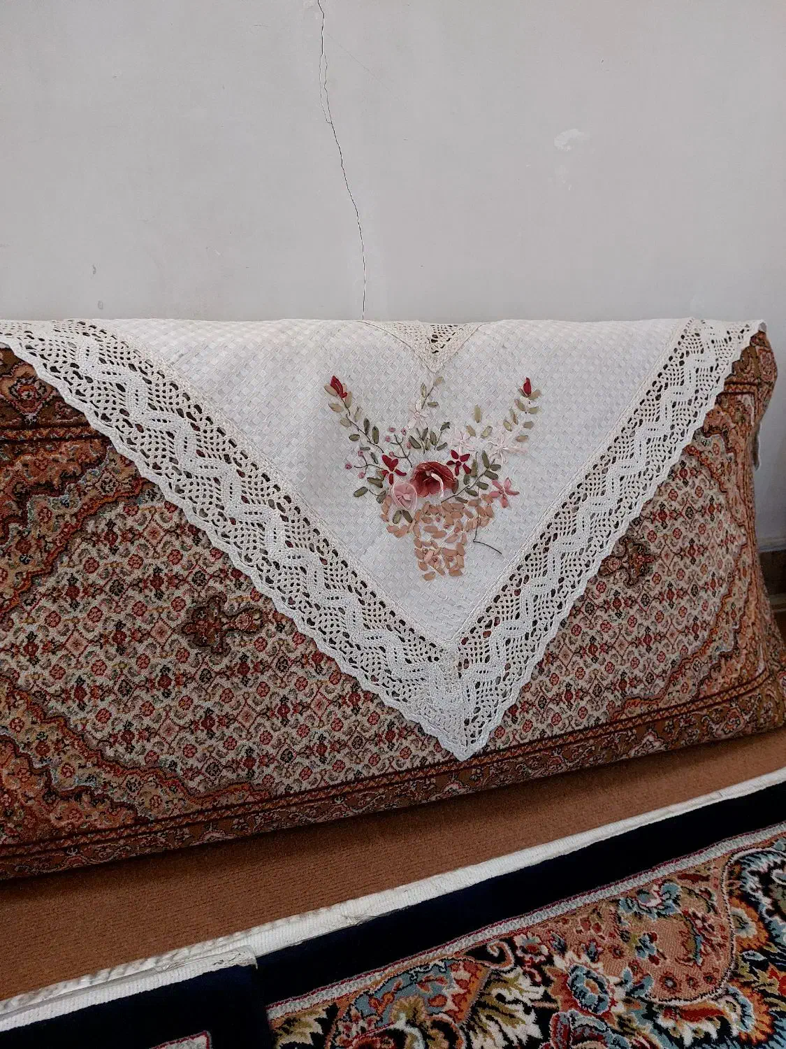 پشتی سه جفت|پشتی|اراک, |دیوار