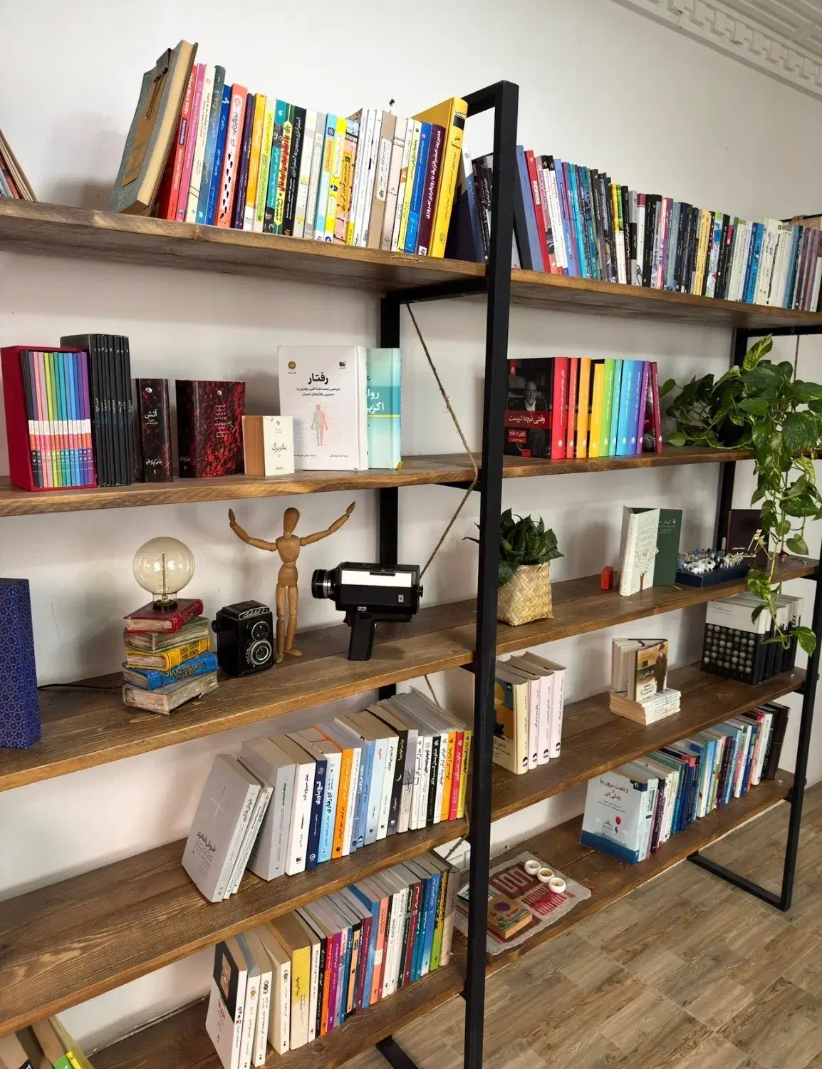 کتابخانه چوبی فلزی شلف دستساز روستیک|کتابخانه، شلف، قفسههای دیواری|سورک, |دیوار