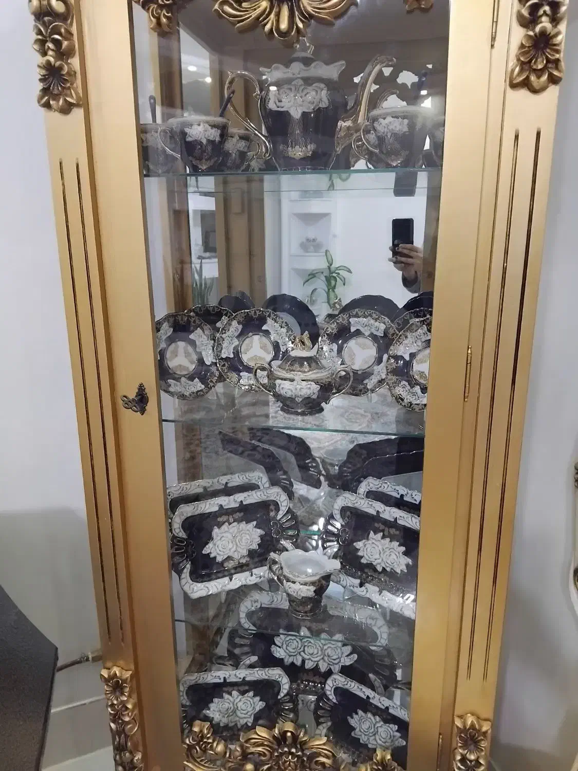 گنجه و وسایل گنجه|بوفه، ویترین، کنسول|تربت‌حیدریه, دیزقند|دیوار