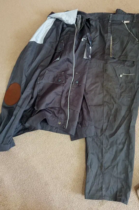 لباس کار پروشات...|لباس|بندر انزلی, بشمن|دیوار