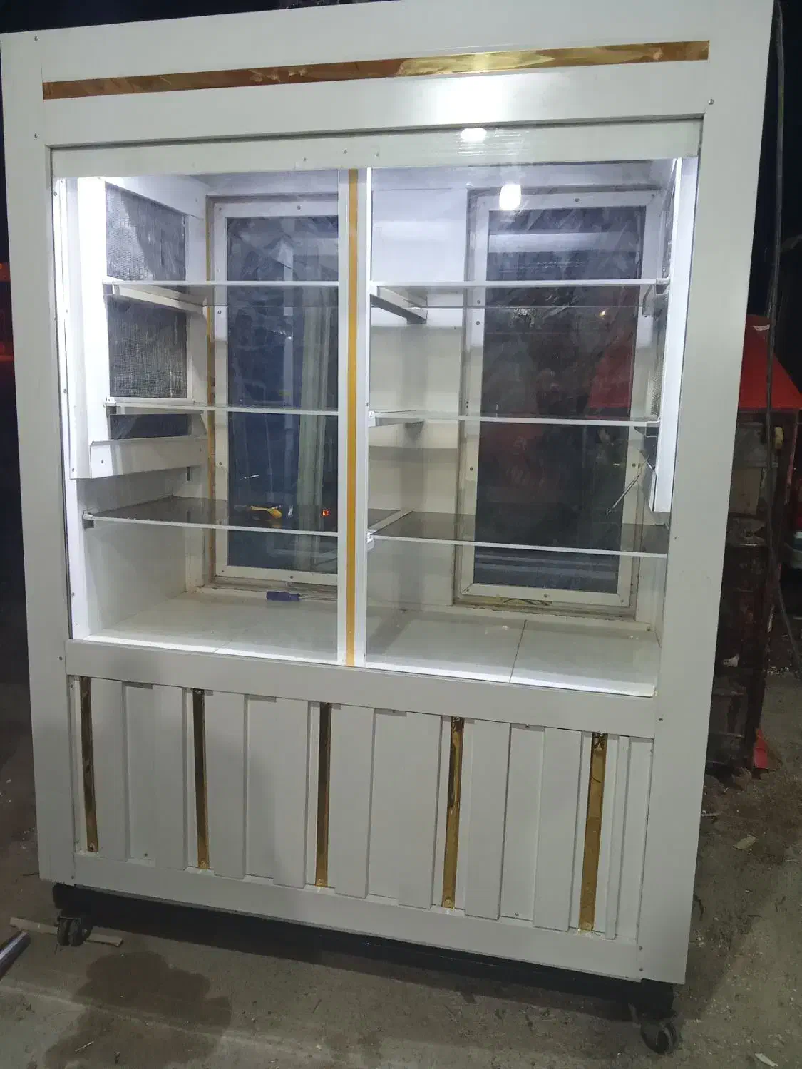 فروش یخچال ویترینی 1/5متری|فروشگاه و مغازه|گنبد کاووس, |دیوار