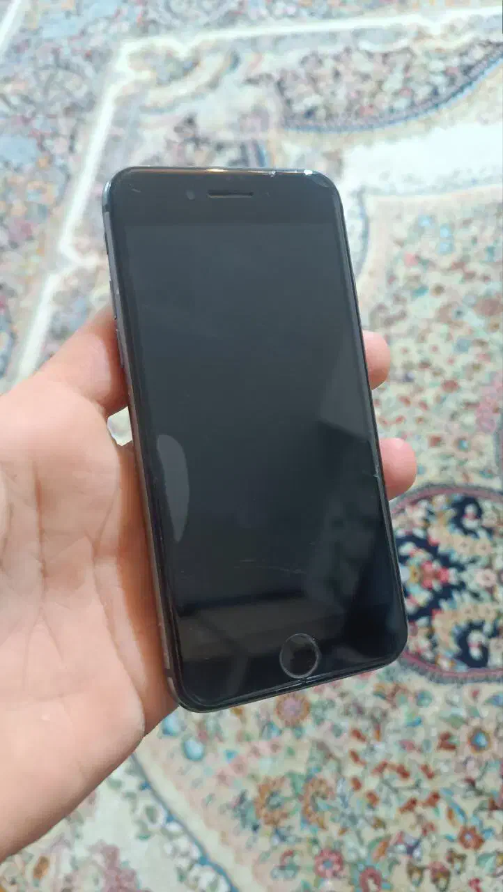 iphone 8|موبایل|مشهد, فرودگاه|دیوار