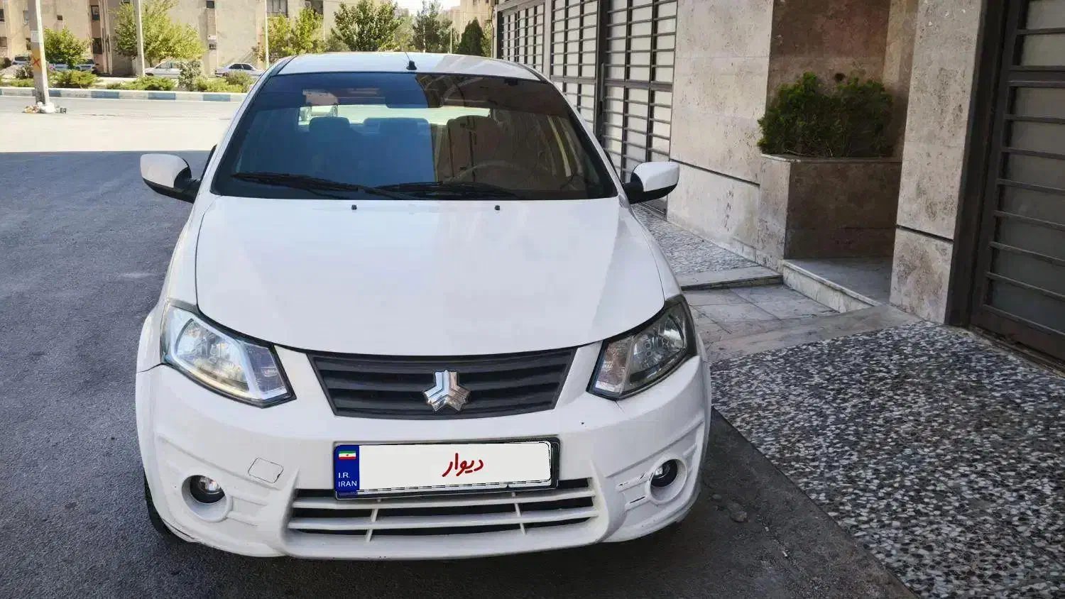 ساینا 99|خودرو سواری و وانت|شاهین‌شهر, شهرک گلدیس|دیوار