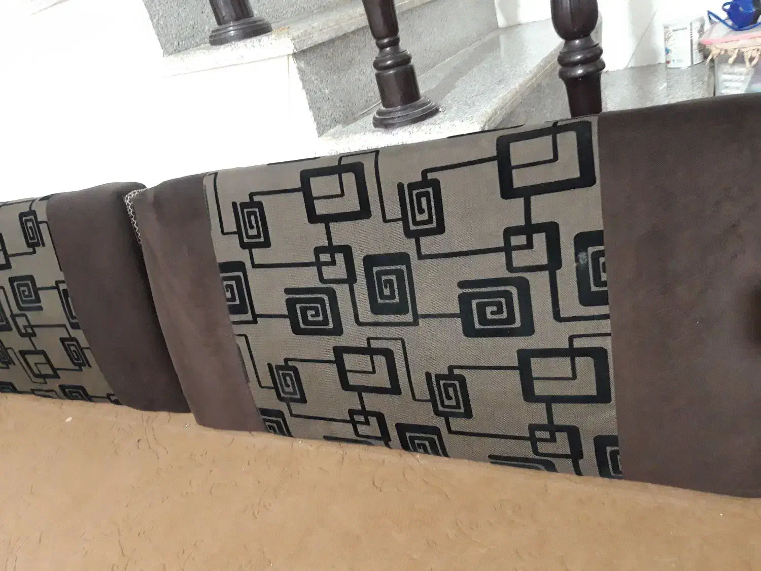 پشتی|پشتی|شیراز, شهرک دارایی|دیوار