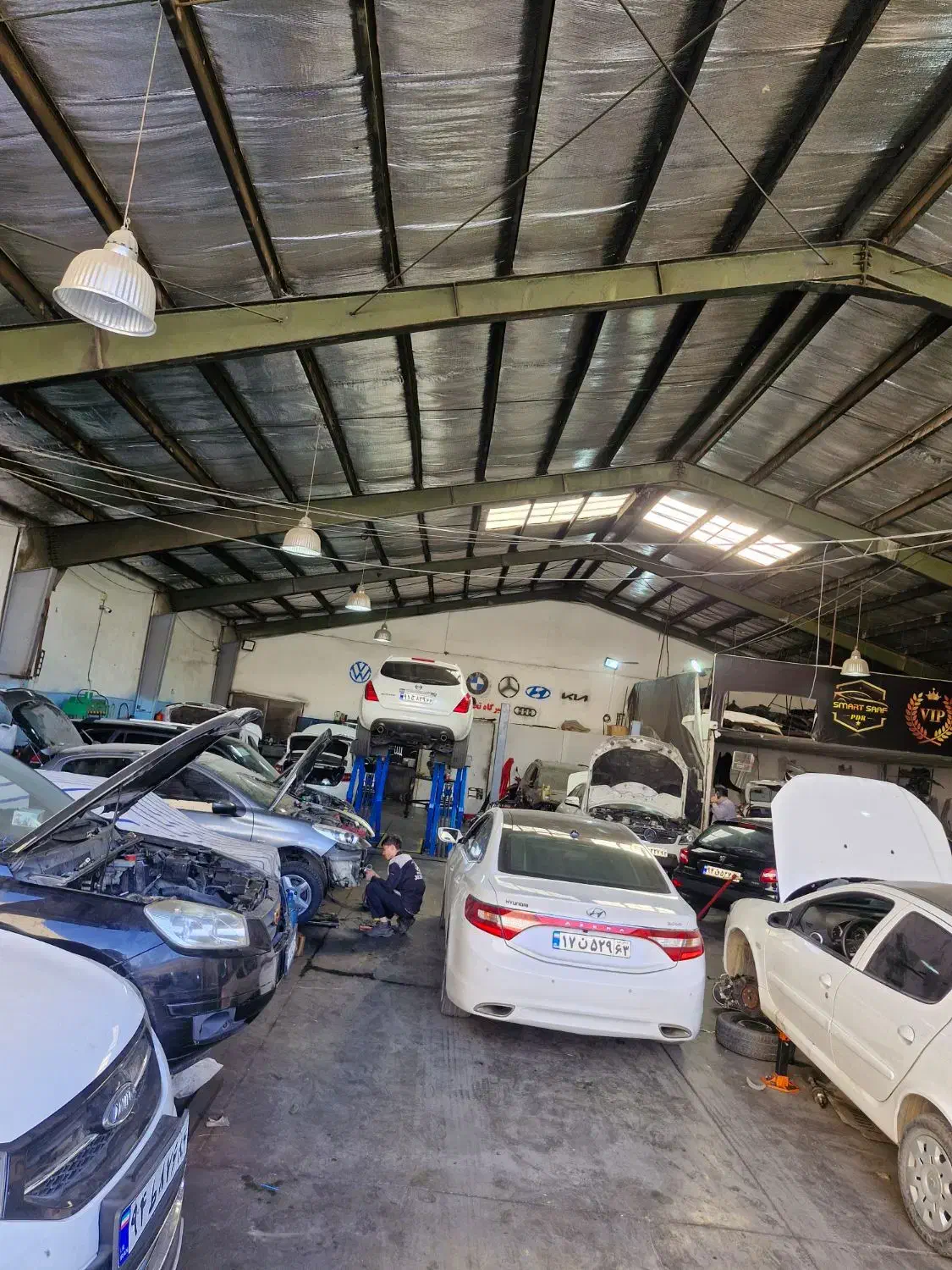 استخدام نیروی مکانیک ماهر و نیمه ماهر و شاگرد|استخدام صنعتی، فنی، مهندسی|شیراز, ریشمک|دیوار