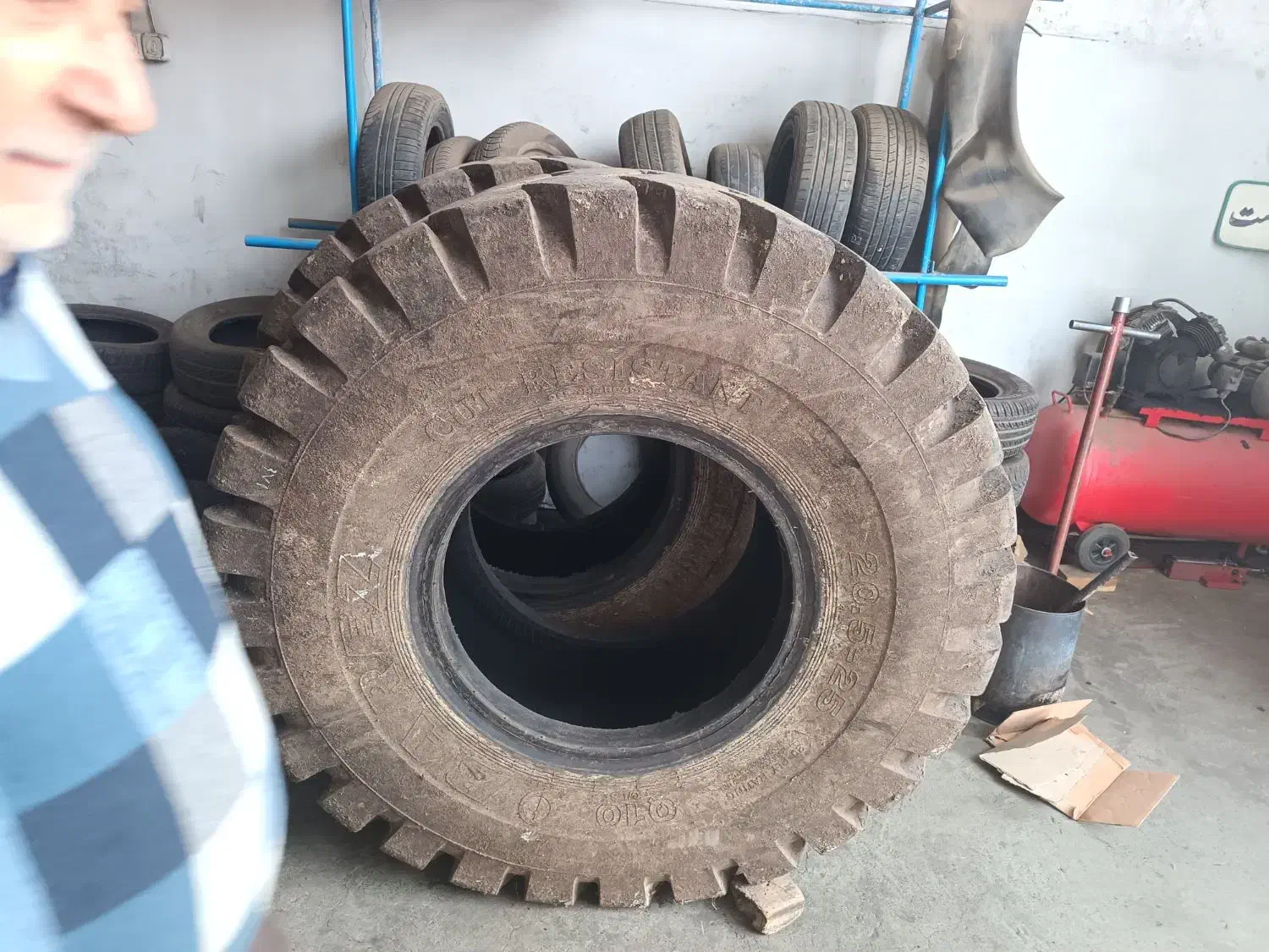 لاستیک لودر 20.5|ماشین‌آلات صنعتی|سبزوار, قصبه غربی|دیوار