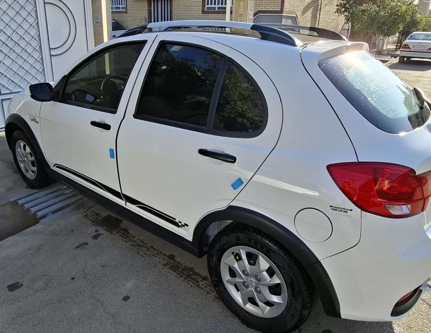 کوییک مدل ۱۴۰۴ سفید مشکی|خودرو سواری و وانت|شیراز, قلعه نو|دیوار