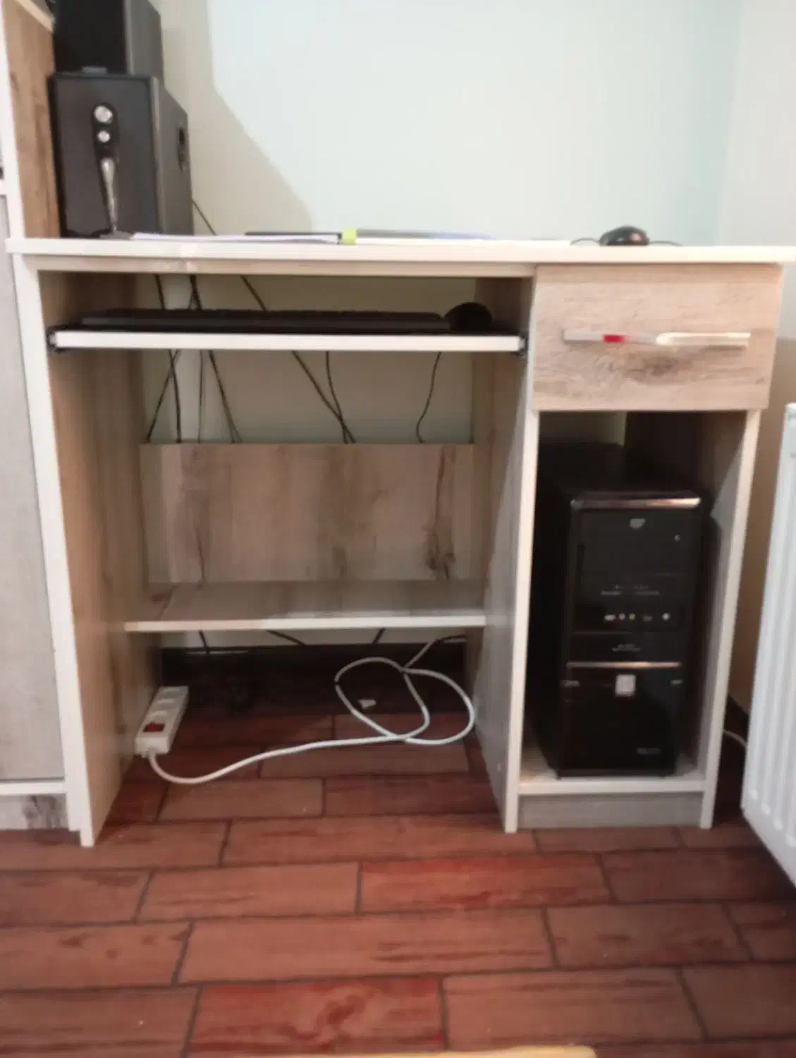 میز کامپیوتر|میز تحریر و کامپیوتر|کرج, حسن آباد|دیوار