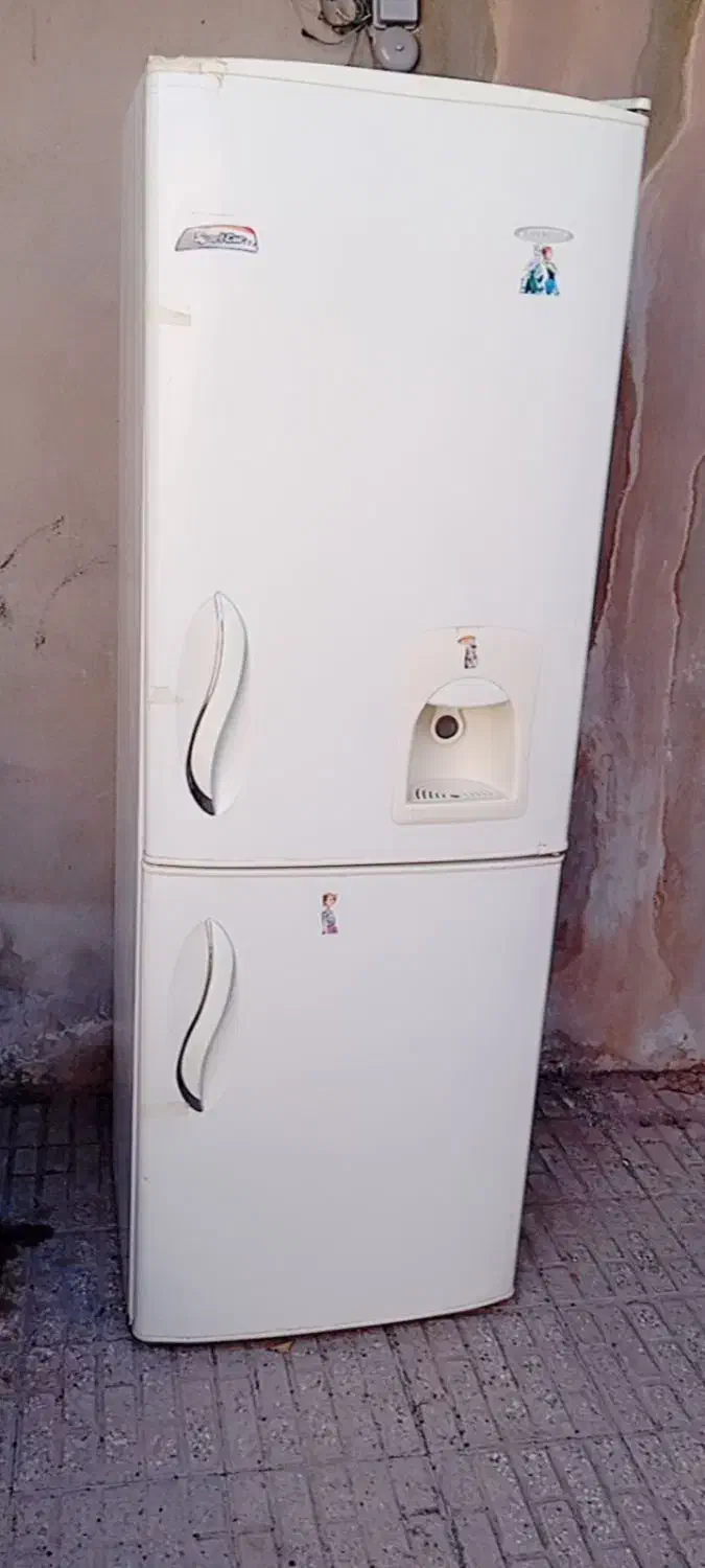 یخچال فریزر|یخچال و فریزر|اصفهان, کوی راه حق|دیوار