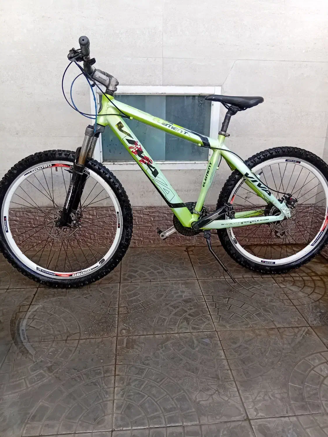 دوچرخه ویوا اصل تمام آلمینیومی دیسک دار سند دار|دوچرخه، اسکیت، اسکوتر|ملکان, |دیوار