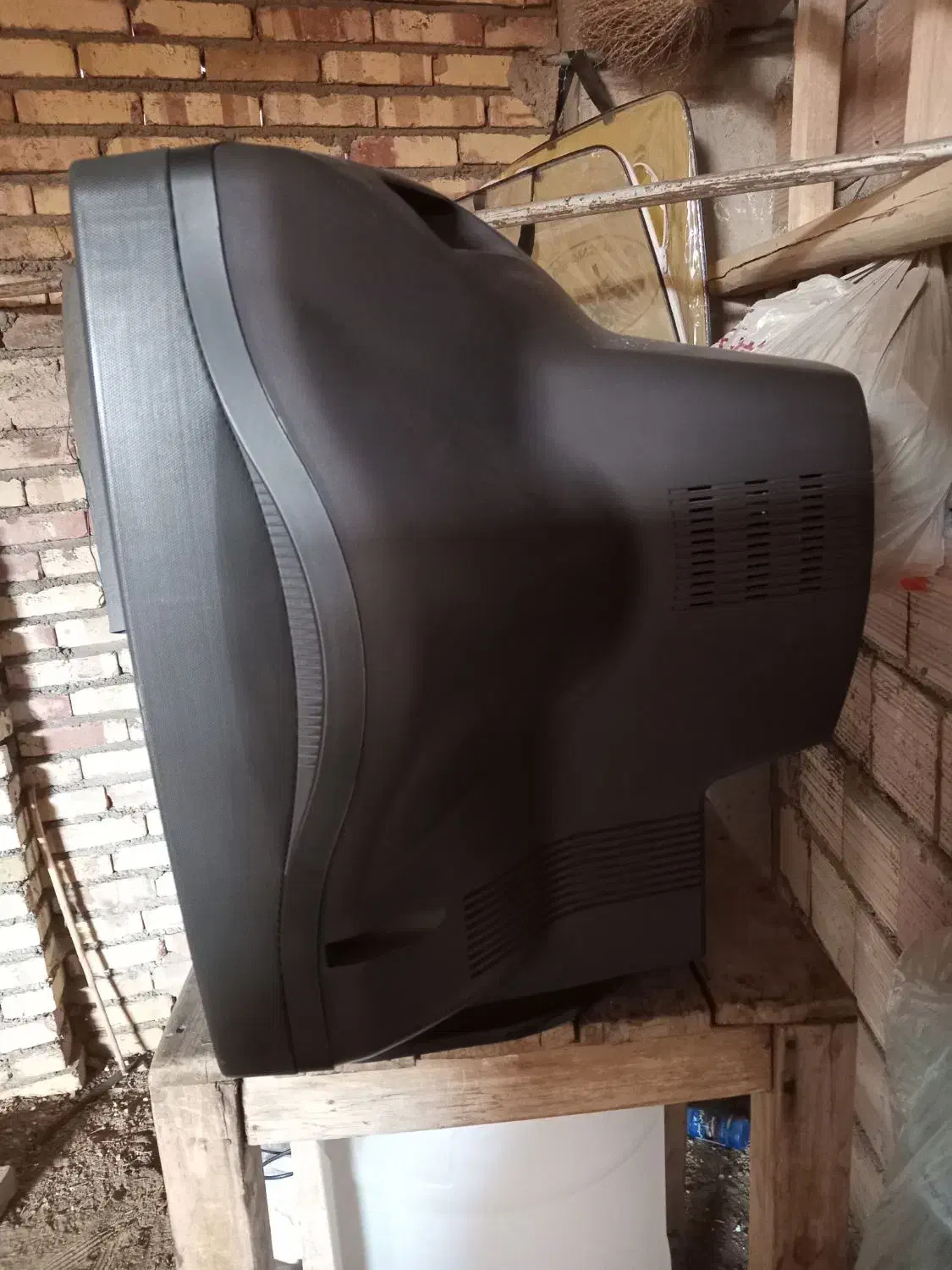 تلویزیون LG|تلویزیون و پروژکتور|مرند, |دیوار