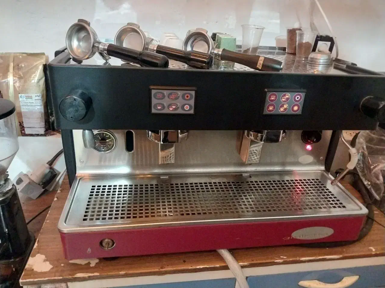 دستگاه قهوه ساز و آسیاب|سماور، چایساز، قهوهساز|رزن, |دیوار