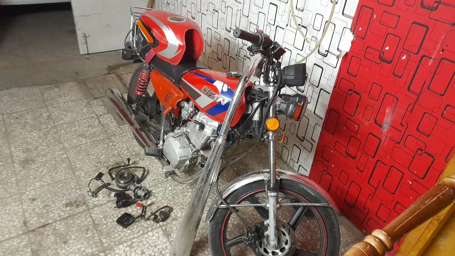 هندا ۱۲۵ طرح۲۰۰|موتورسیکلت|اصفهان, بهاران|دیوار