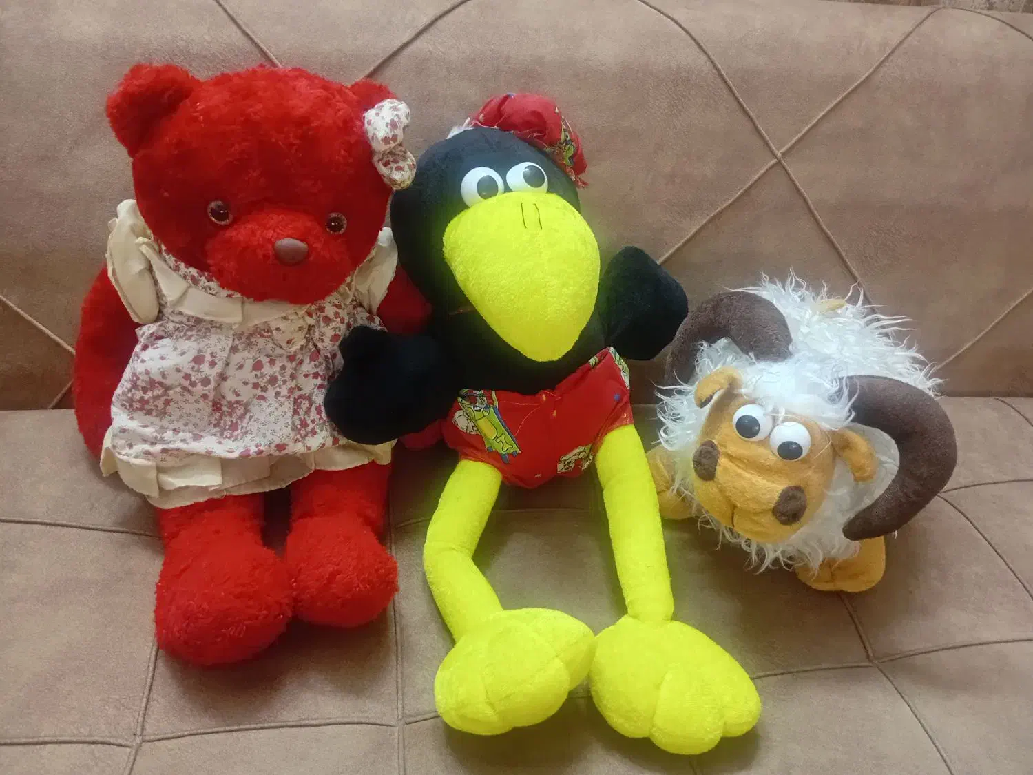 عروسک|اسباب‌‌بازی|اصفهان, ستار|دیوار